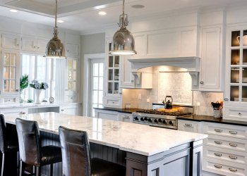 Porselen Yüzeylerin (Laminam, Dekton, Neolith vb.) Mutfaklardaki Yükselişi